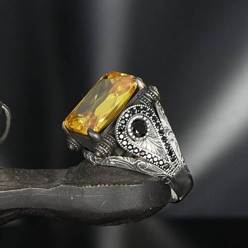 925 Sterling Silver Men's Ring With Citrine Stone - 1
