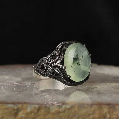925 Sterling Silver Men's Ring With Jade Stone - 1