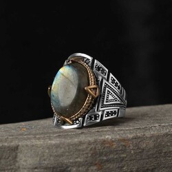 925 Sterling Silver Men's Ring With Labradorite Stone - 2