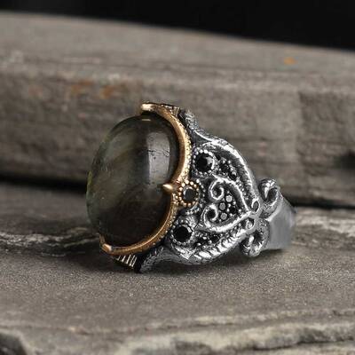 925 Sterling Silver Men's Ring With Labradorite Stone - 2