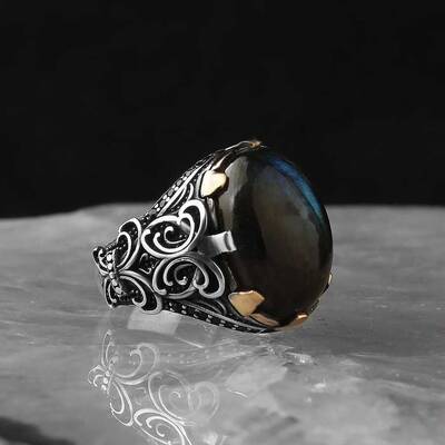 925 Sterling Silver Men's Ring With Labradorite Stone - 2