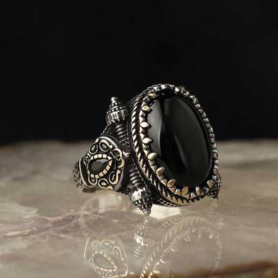925 Sterling Silver Men's Ring With Onyx Stone - 2