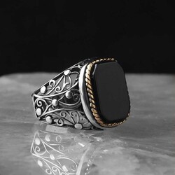 925 Sterling Silver Men's Ring With Onyx Stone - 2