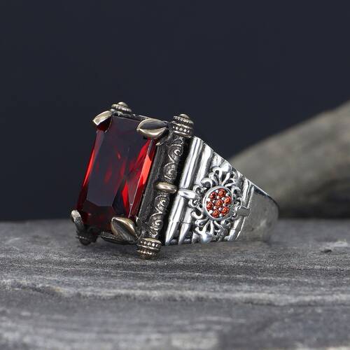 925 Sterling Silver Men's Ring With Red Zircon Stone - 2