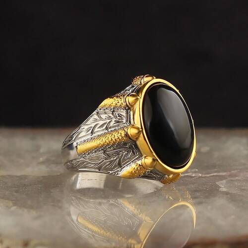 925 Sterling Silver Men's Ring With Rhodium Plated Onyx Stone - 2