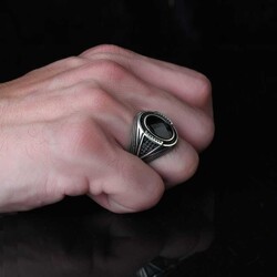 925 Sterling Silver Men's Ring With Zircon Stone - 3