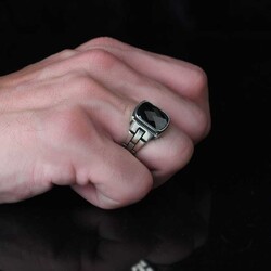 925 Sterling Silver Men's Ring With Zircon Stone - 3