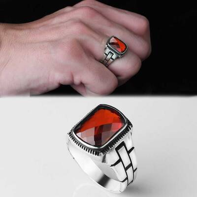 925 Sterling Silver Men's Ring With Zircon Stone - 1