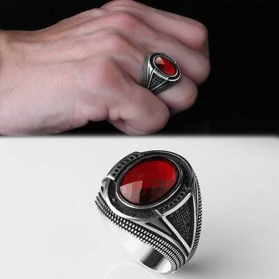 925 Sterling Silver Men's Ring With Zircon Stone - 1