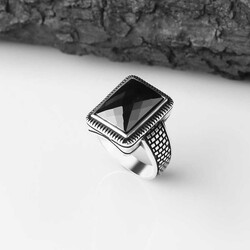 925 Sterling Silver Men's Ring With Zircon Stone - 2