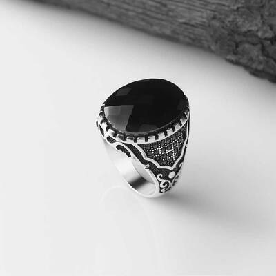 925 Sterling Silver Men's Ring With Zircon Stone - 2