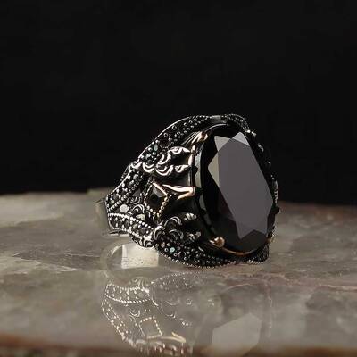 925 Sterling Silver Men's Ring With Zircon Stone - 1