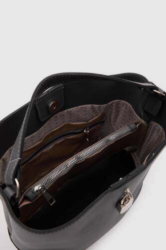 Trendbreez Locked Anthracite Shoulder Bag - 6